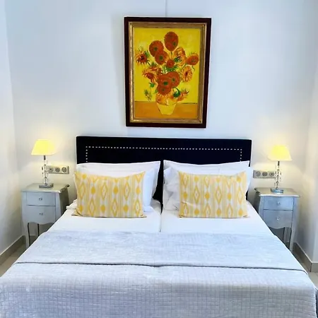 فندق Normandy 2*